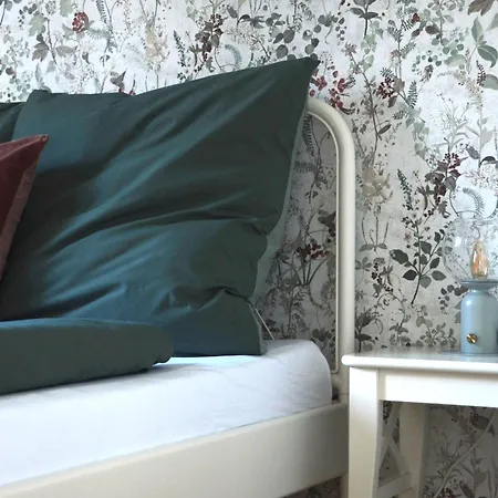 Zum Glueck, Mit Pool Und Kamin