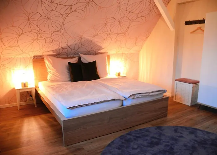 Zum Glueck, Mit Pool Und Kamin بيت للعطل Gerswalde